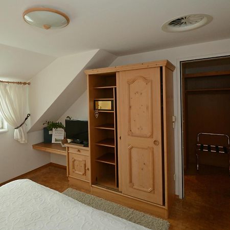 Hotel & Restaurant Braunstein - Pauli'S Stuben Purbach am Neusiedlersee Cameră foto